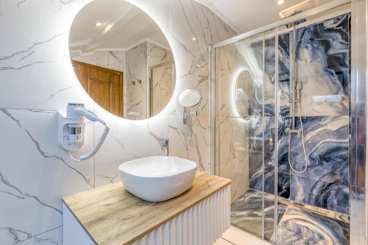 San Valentino Palace Aparthotel Umag Ngoại thất bức ảnh