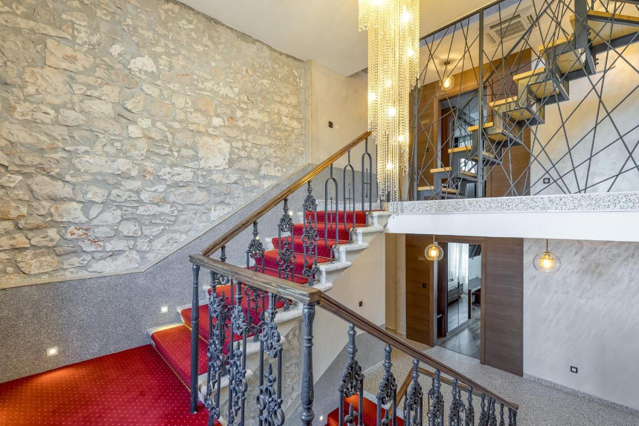 San Valentino Palace Aparthotel Umag Ngoại thất bức ảnh