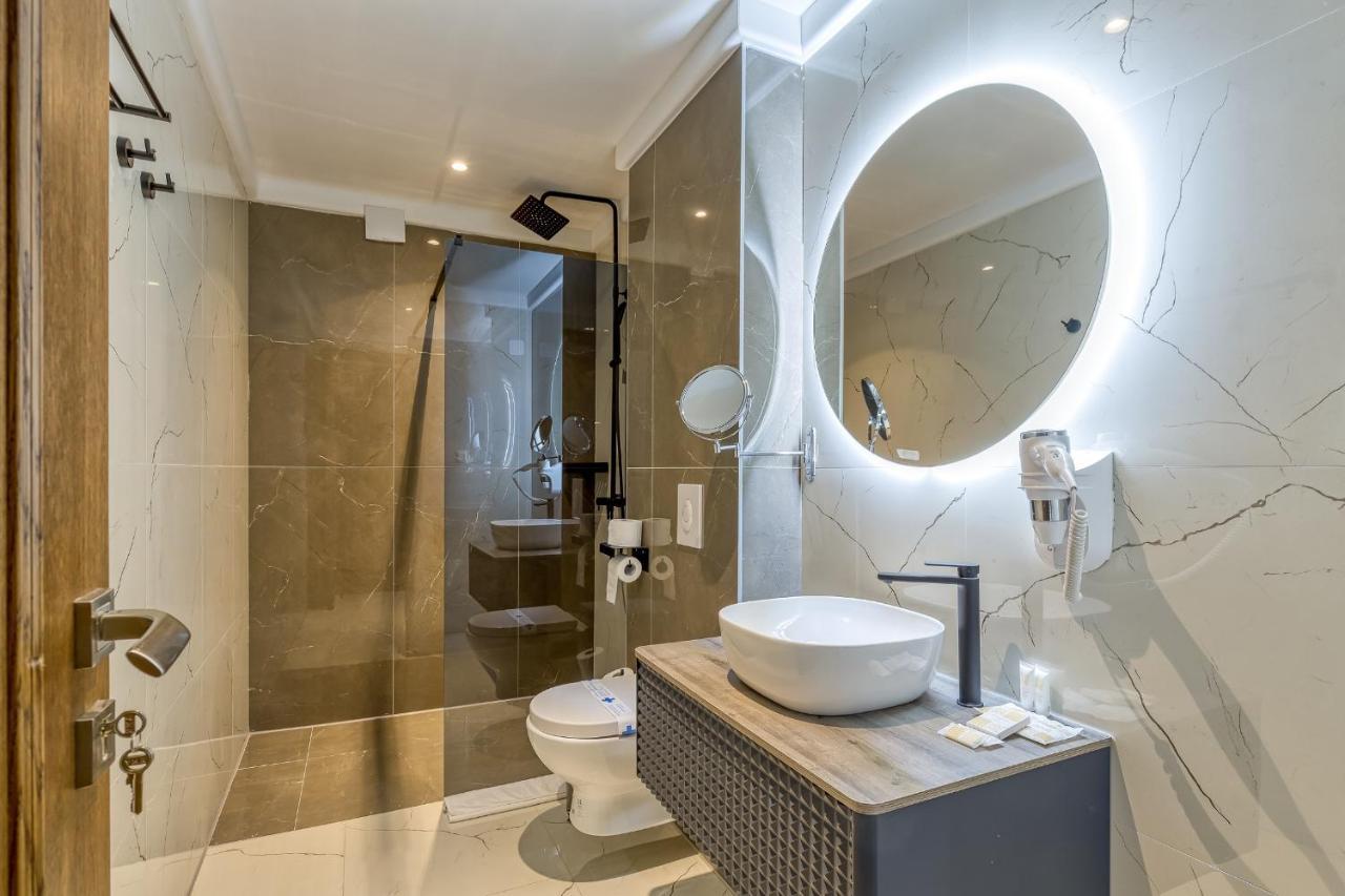 San Valentino Palace Aparthotel Umag Ngoại thất bức ảnh