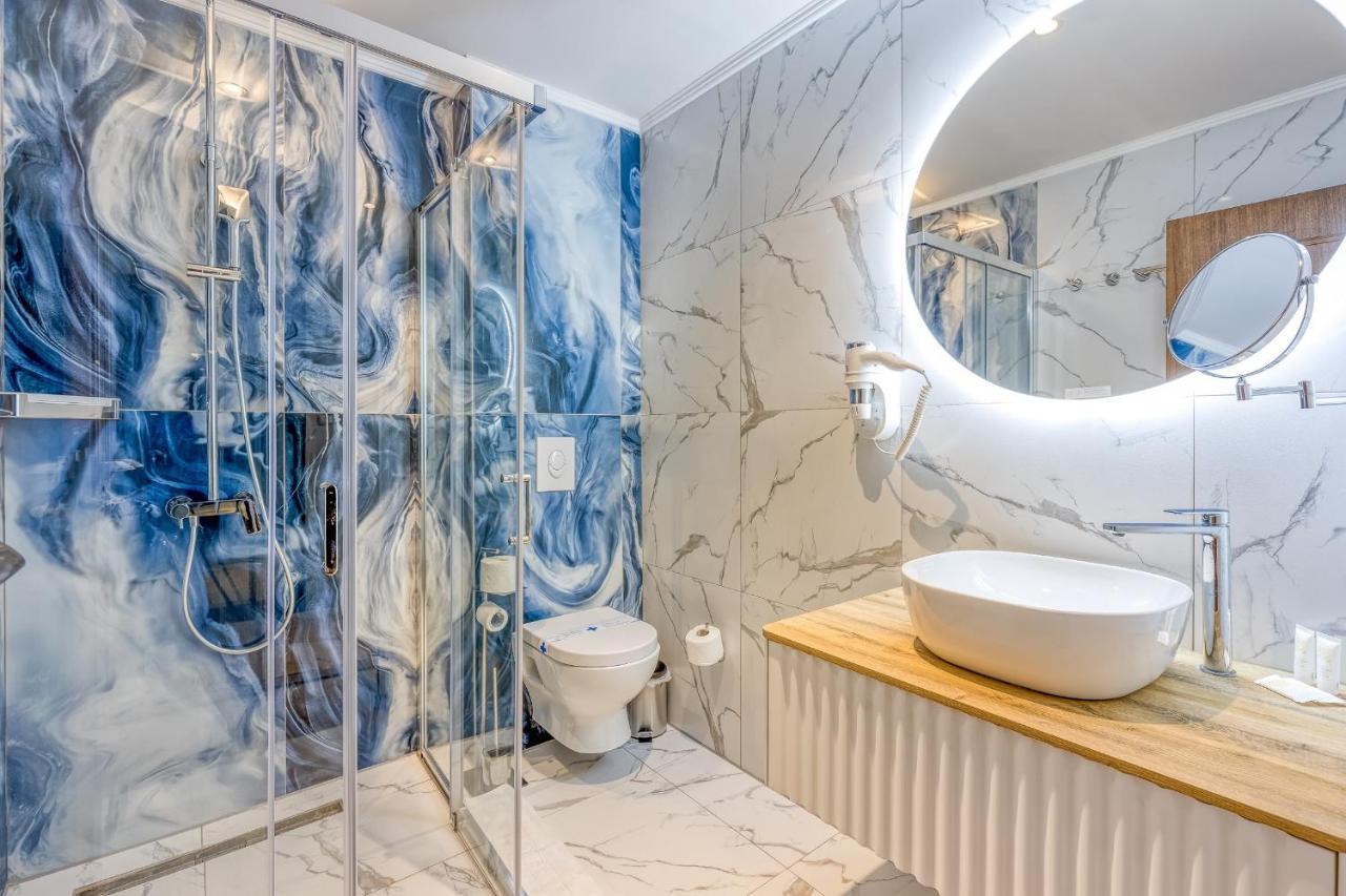 San Valentino Palace Aparthotel Umag Ngoại thất bức ảnh