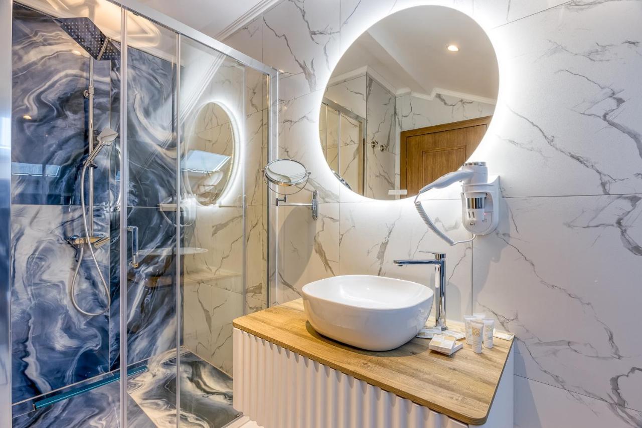 San Valentino Palace Aparthotel Umag Ngoại thất bức ảnh